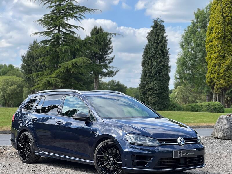 VOLKSWAGEN GOLF 2.0 TSI BlueMotion Tech R